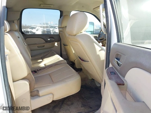 2011 Chevrolet Silverado 2500HD LTZ with VIN 1GC1KYC89BF171456, listed as a IAAI auction lot 41782109 with 1 mi miles. Bid and sale history available at carsss.com. Image 8.