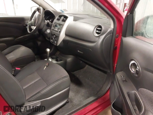 2016 Nissan Versa S Plus with VIN 3N1CN7AP6GL884500, listed as a IAAI auction lot 41349718 with 79,803 mi miles. Bid and sale history available at carsss.com. Image 5.