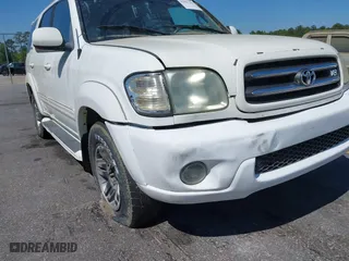 2004 Toyota Sequoia Limited with VIN 5TDZT38A04S213613, listed as a IAAI auction lot 42061362 with 179,027 mi miles. Bid and sale history available at carsss.com. Image 12.