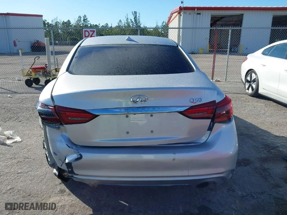 2018 Infiniti Q50 2.0t LUXE with VIN JN1CV7APXJM240026, listed as a IAAI auction lot 41432452 with NaN miles. Bid and sale history available at carsss.com. Image 16.