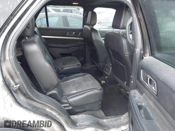 2018 Ford Explorer XLT z VIN 1FM5K7D89JGA54989, wystawiony jako IAAI lot #42170343 z przebiegiem 126 819 mil mil oraz . Historia ofert i sprzedaży dostępna na DreamBid. Obrazek 8.