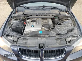 2006 BMW 3 Series 325i z VIN WBAVB17586NK38856, wystawiony jako IAAI lot #42457750 z przebiegiem 191 068 mil mil oraz . Historia ofert i sprzedaży dostępna na DreamBid. Obrazek 10.