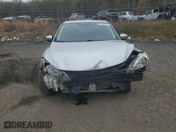 2013 Nissan Sentra SR with VIN 3N1AB7AP2DL711164, listed as a Copart auction lot 52786785 with 138,435 mi miles and Salvage Title. Bid and sale history available at DreamBid. Image 5.