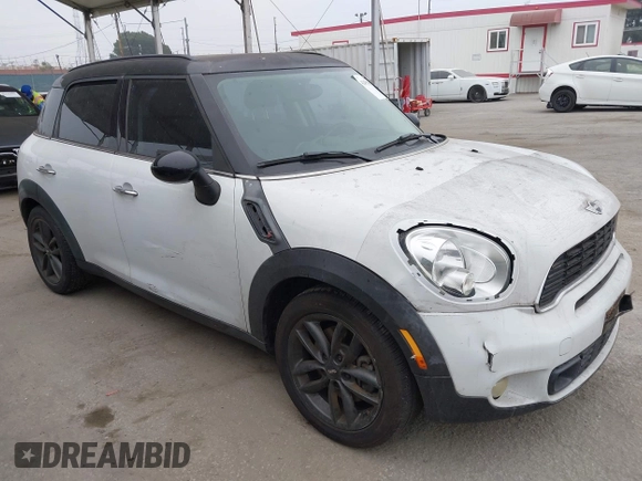 2011 MINI Countryman S with VIN WMWZC3C52BWL78647, listed as a IAAI auction lot 42459886 with 142,407 mi miles and . Bid and sale history available at DreamBid. Image 1.