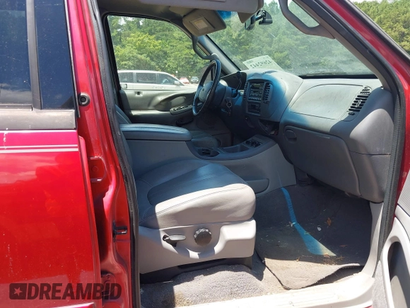 2002 Ford Expedition Eddie Bauer z VIN 1FMRU17W02LA22430, wystawiony jako IAAI lot #42692442 z przebiegiem Nie podano mil oraz . Historia ofert i sprzedaży dostępna na DreamBid. Obrazek 5.