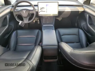 2021 Tesla Model 3 Long Range z VIN 5YJ3E1EB7MF044096, wystawiony jako Copart lot #56300355 z przebiegiem 87 677 mil mil oraz Szkoda całkowita • Salvage title. Historia ofert i sprzedaży dostępna na DreamBid. Obrazek 8.