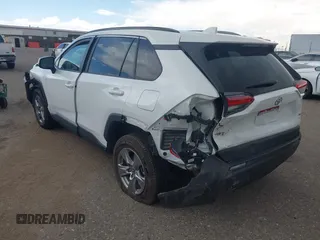 2024 Toyota RAV4 XLE with VIN 2T3P1RFV2RW454181, listed as a IAAI auction lot 42673458 with 31,803 mi miles and . Bid and sale history available at DreamBid. Image 3.