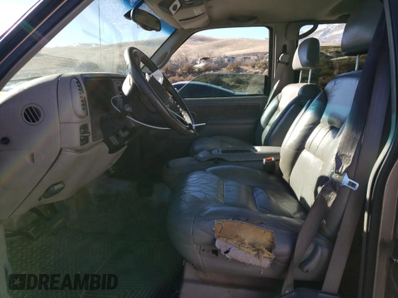 1998 GMC Yukon with VIN 1GKEK13R1WR508227, listed as a Copart auction lot 88325315 with 238,085 mi miles and Salvage Title. Bid and sale history available at carsss.com. Image 7.