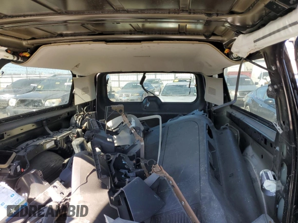 2013 GMC Yukon XL SLT with VIN 1GKS2KE76DR130374, listed as a Copart auction lot 43983875 with 0 mi miles and Salvage Title. Bid and sale history available at carsss.com. Image 10.