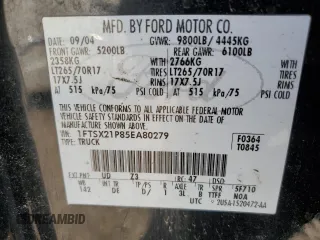 2005 Ford F-250 XL with VIN 1FTSX21P85EA80279, listed as a Copart auction lot 56636615 with 174,376 mi miles and Salvage title. Bid and sale history available at DreamBid. Image 12.