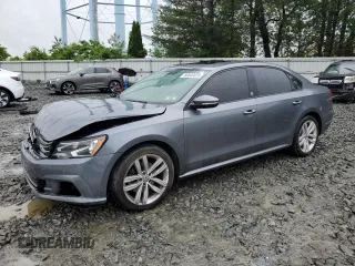 2019 Volkswagen Passat Wolfsburg Edition z VIN 1VWLA7A3XKC003496, wystawiony jako Copart lot #56840835 z przebiegiem 78 112 mil mil oraz Szkoda całkowita • Salvage title. Historia ofert i sprzedaży dostępna na DreamBid. Obrazek 1.