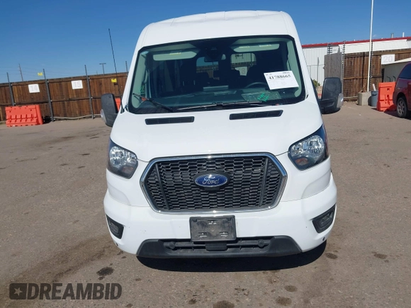 2024 Ford Transit Passenger XL with VIN 1FBAX2C8XRKA52531, listed as a IAAI auction lot 41788665 with 14,070 mi miles and . Bid and sale history available at carsss.com. Image 12.