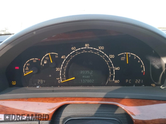 2006 Mercedes-Benz S 430 with VIN WDBNG83J96A468220, listed as a Copart auction lot 47259795 with 137,802 mi miles and Salvage Title. Bid and sale history available at carsss.com. Image 9.