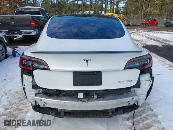 2020 Tesla Model 3 Performance z VIN 5YJ3E1EC5LF791879, wystawiony jako IAAI lot #41302692 z przebiegiem 76 502 mil mil oraz . Historia ofert i sprzedaży dostępna na DreamBid. Obrazek 17.