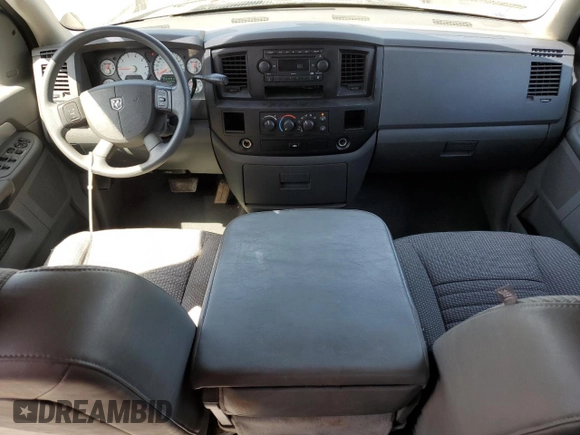 2008 Dodge 1500 SLT z VIN 1D7HA18N38S568092, wystawiony jako Copart lot #51118865 z przebiegiem 156 240 mil mil oraz Szkoda całkowita • Salvage title. Historia ofert i sprzedaży dostępna na DreamBid. Obrazek 8.