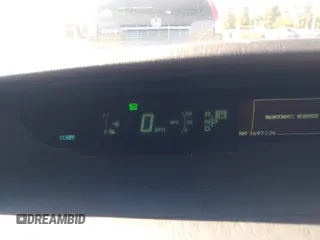 2012 Toyota Prius One z VIN JTDKN3DUXC1606235, wystawiony jako IAAI lot #42379298 z przebiegiem 169 332 mil mil oraz . Historia ofert i sprzedaży dostępna na DreamBid. Obrazek 7.