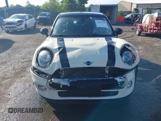2019 MINI Hardtop 4 Door Cooper with VIN WMWXU1C5XK2J02832, listed as a IAAI auction lot 42525235 with 68,296 mi miles and . Bid and sale history available at DreamBid. Image 12.