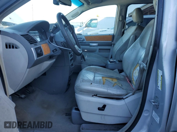 2009 Chrysler Town & Country Limited with VIN 2A8HR64X69R507404, listed as a Copart auction lot 49300475 with 316,073 mi miles and Salvage Title. Bid and sale history available at carsss.com. Image 7.