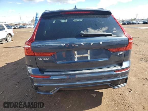 2023 Volvo XC60 Ultimate Dark Theme z VIN YV4L12RX3P1204962, wystawiony jako Copart lot #41122214 z przebiegiem 13 002 mil mil oraz . Historia ofert i sprzedaży dostępna na DreamBid. Obrazek 6.