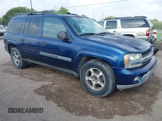 2004 Chevrolet TrailBlazer EXT LT with VIN 1GNES16S846225582, listed as a IAAI auction lot 42131532 with 1 mi miles. Bid and sale history available at carsss.com. Image 1.