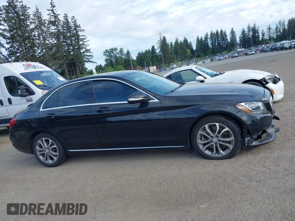 2015 Mercedes-Benz C 300 with VIN 55SWF4JB5FU058307, listed as a IAAI auction lot 42184657 with 95,428 mi miles and . Bid and sale history available at DreamBid. Image 13.