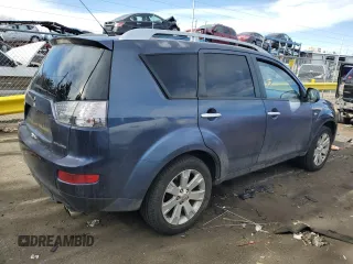 2007 Mitsubishi Outlander XLS with VIN JA4MT41X17Z020320, listed as a Copart auction lot 43949725 with 214,347 mi miles and Salvage Title. Bid and sale history available at carsss.com. Image 3.