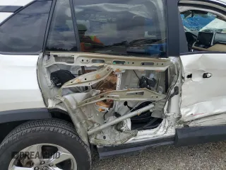 2021 Toyota RAV4 Hybrid LE z VIN 4T3B6RFV2MU051287, wystawiony jako Copart lot #58746095 z przebiegiem 55 017 mil mil oraz Szkoda całkowita • Salvage title. Historia ofert i sprzedaży dostępna na DreamBid. Obrazek 11.