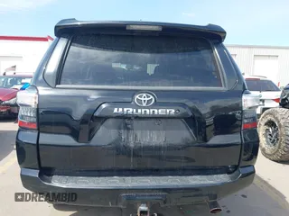 2018 Toyota 4Runner SR5 with VIN JTEBU5JR0J5546028, listed as a IAAI auction lot 41938341 with 70,975 mi miles. Bid and sale history available at carsss.com. Image 16.