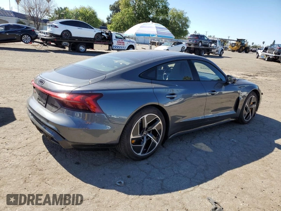 2024 Audi RS e-tron GT z VIN WAUBHBFW6R7900069, wystawiony jako Copart lot #46237645 z przebiegiem 2 674 mil mil oraz Szkoda całkowita • Salvage title. Historia ofert i sprzedaży dostępna na DreamBid. Obrazek 3.
