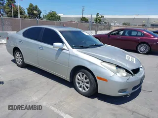 2004 Lexus ES 350 z VIN JTHBA30G045004593, wystawiony jako IAAI lot #42588651 z przebiegiem 102 044 mil mil oraz . Historia ofert i sprzedaży dostępna na DreamBid. Obrazek 1.