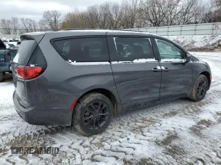 2020 Chrysler Pacifica Launch Edition z VIN 2C4RC3BGXLR278232, wystawiony jako Copart lot #47466435 z przebiegiem 69 648 mil mil oraz Tytuł czysty. Historia ofert i sprzedaży dostępna na DreamBid. Obrazek 3.