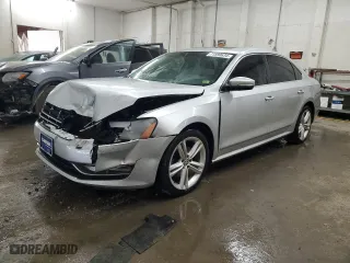 2013 Volkswagen Passat SEL Premium with VIN 1VWCM7A33DC122095, listed as a Copart auction lot 71590634 with 144,503 mi miles and Salvage Title. Bid and sale history available at carsss.com. Image 1.