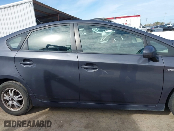 2011 Toyota Prius I with VIN JTDKN3DU0B1384416, listed as a IAAI auction lot 41857530 with 205,979 mi miles. Bid and sale history available at carsss.com. Image 13.