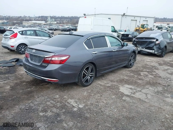 2017 Honda Accord Sedan Sport SE with VIN 1HGCR2F18HA258868, listed as a IAAI auction lot 41351567 with 201,030 mi miles. Bid and sale history available at carsss.com. Image 4.