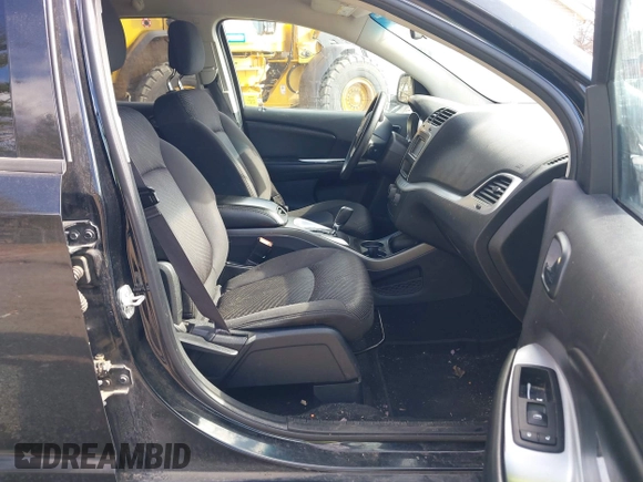 2015 Dodge Journey SXT with VIN 3C4PDDBG6FT561173, listed as a IAAI auction lot 41869022 with 185,106 mi miles and . Bid and sale history available at DreamBid. Image 5.