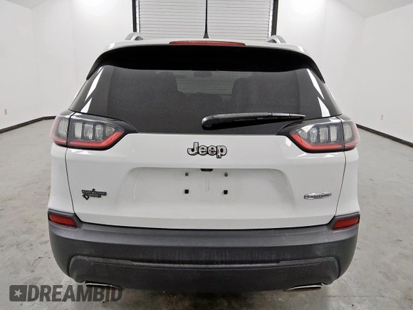 2019 Jeep Cherokee Latitude with VIN 1C4PJLCX4KD145964, listed as a Copart auction lot 55045555 with 100,821 mi miles and Clean title. Bid and sale history available at DreamBid. Image 6.