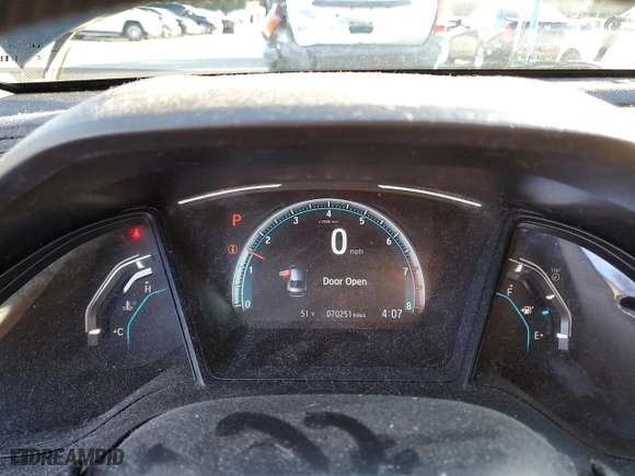 2019 Honda Civic Sedan LX with VIN 2HGFC2F68KH511531, listed as a Copart auction lot 47119605 with 70,251 mi miles and Salvage Title. Bid and sale history available at carsss.com. Image 9.