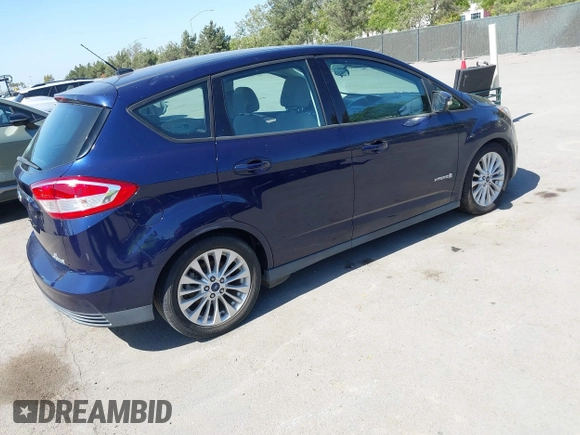 2017 Ford C-Max SE z VIN 1FADP5AU0HL115421, wystawiony jako IAAI lot #42216348 z przebiegiem 145 415 mil mil oraz . Historia ofert i sprzedaży dostępna na DreamBid. Obrazek 4.