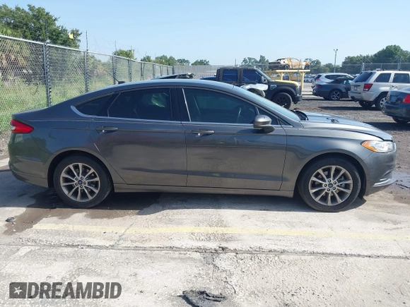 2017 Ford Fusion SE с VIN 3FA6P0HD8HR364066, выставлен на аукционе IAAI как лот 42824947 с пробегом 71 137 миль миль и . История ставок и продаж доступна на DreamBid. Изображение 13.