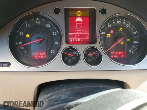 2008 Volkswagen Passat Komfort z VIN WVWAK73C48E124087, wystawiony jako Copart lot #46674665 z przebiegiem 128 004 mil mil oraz Szkoda całkowita • Salvage title. Historia ofert i sprzedaży dostępna na DreamBid. Obrazek 9.