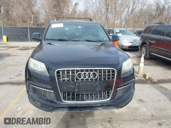 2012 Audi Q7 3.0T S line Prestige with VIN WA1DGBFEXCD007833, listed as a IAAI auction lot 41095179 with 149,538 mi miles. Bid and sale history available at carsss.com. Image 12.