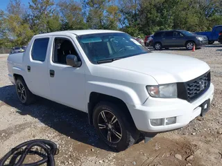 2012 Honda Ridgeline Sport z VIN 5FPYK1F77CB454024, wystawiony jako IAAI lot #40587631 z przebiegiem 118 200 mil mil oraz . Historia ofert i sprzedaży dostępna na DreamBid. Obrazek 1.