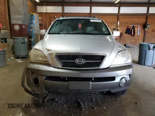 2005 Kia Sorento LX with VIN KNDJC733255467795, listed as a Copart auction lot 54651595 with 190,161 mi miles and Salvage Title. Bid and sale history available at carsss.com. Image 5.