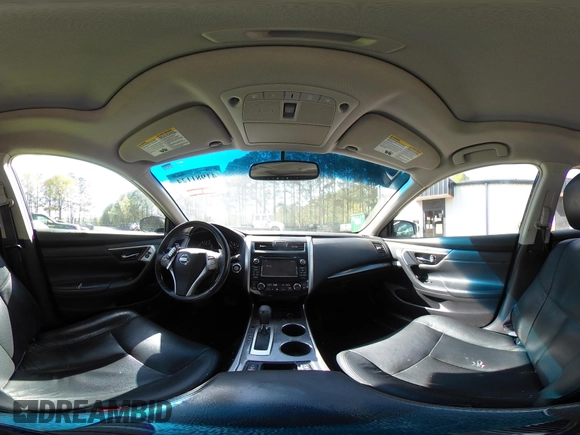 2013 Nissan Altima SL with VIN 1N4BL3AP1DC136290, listed as a IAAI auction lot 41981124 with 181,362 mi miles and . Bid and sale history available at DreamBid. Image 18.