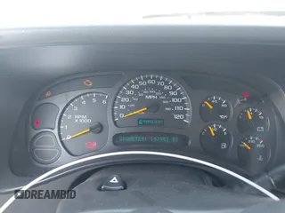 2003 Chevrolet Avalanche with VIN 3GNEC13T03G243761, listed as a IAAI auction lot 42164429 with 197,951 mi miles and . Bid and sale history available at DreamBid. Image 7.
