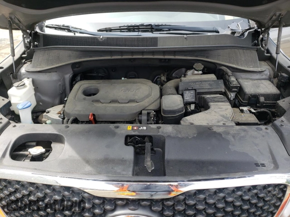 2018 Kia Sorento LX z VIN 5XYPG4A31JG345348, wystawiony jako Copart lot #55413455 z przebiegiem 64 868 mil mil oraz Szkoda całkowita • Salvage title. Historia ofert i sprzedaży dostępna na DreamBid. Obrazek 12.
