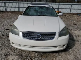 2005 Nissan Altima 2.5 with VIN 1N4AL11D95C195532, listed as a Copart auction lot 45563285 with 219,613 mi miles and Salvage Title. Bid and sale history available at carsss.com. Image 5.