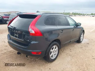 2010 Volvo XC60 3.2L with VIN YV4982DL4A2124209, listed as a IAAI auction lot 42644029 with 229,631 mi miles and . Bid and sale history available at DreamBid. Image 4.