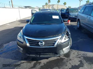 2015 Nissan Altima 2.5 S with VIN 1N4AL3AP0FN887898, listed as a IAAI auction lot 41939481 with 202,223 mi miles. Bid and sale history available at carsss.com. Image 12.