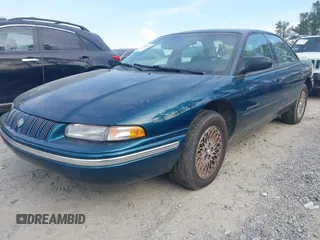 1997 Chrysler Concorde z VIN 2C3HD56F0VH643049, wystawiony jako IAAI lot #41875635 z przebiegiem 89 915 mil mil oraz . Historia ofert i sprzedaży dostępna na DreamBid. Obrazek 2.